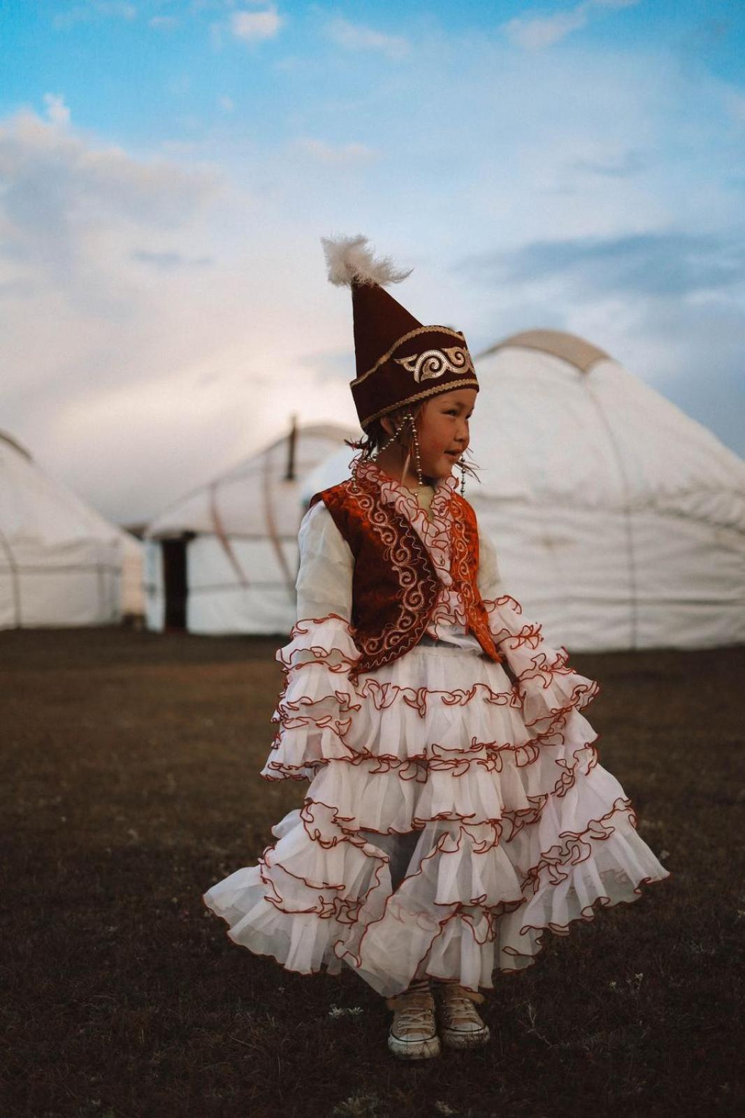 Отель Zalkar Yurt Camp Song-Kul Экстерьер фото